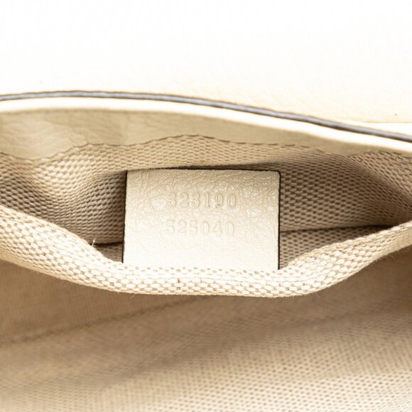 GUCCI Authentic White Leather Shoulder Bag - Picture 8 of 10